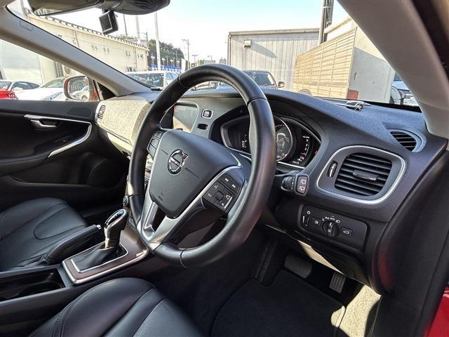 ボルボ Ｖ４０ Ｄ４ インスクリプション ディーゼルターボ H30年 (東北) 99
