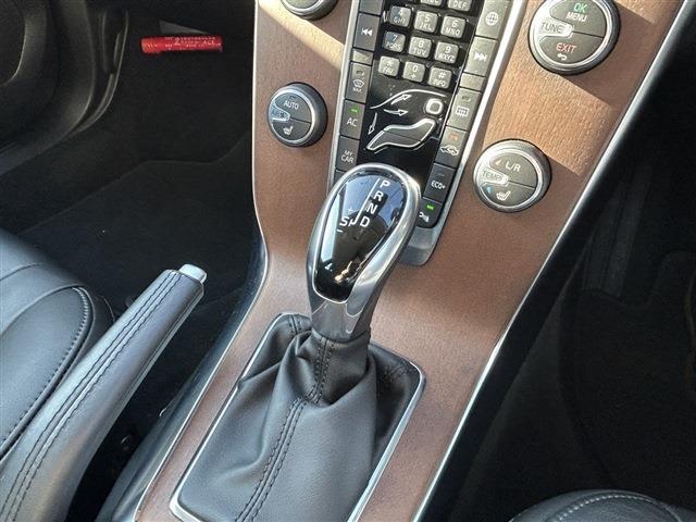 ボルボ Ｖ４０ Ｄ４ インスクリプション ディーゼルターボ H30年 (東北) 99