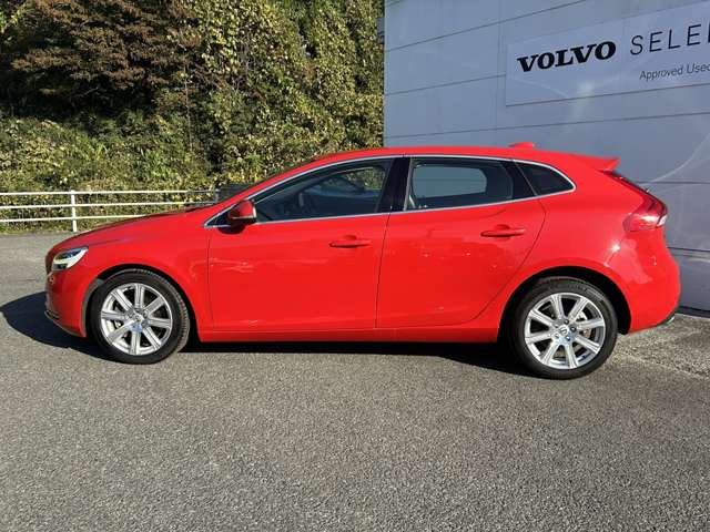 ボルボ Ｖ４０ Ｄ４ インスクリプション ディーゼルターボ H30年 (東北) 99