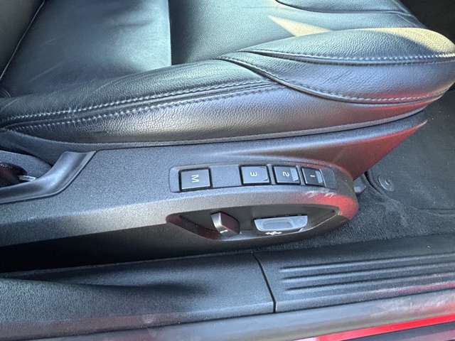 ボルボ Ｖ４０ Ｄ４ インスクリプション ディーゼルターボ H30年 (東北) 99