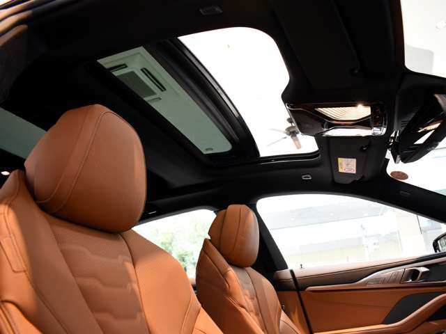 ＢＭＷ ８シリーズ ８４０Ｉ Ｍスポーツ R2年 () 99