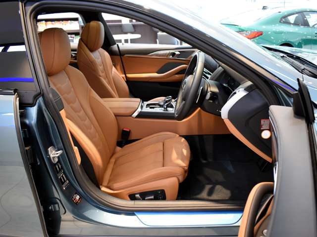 ＢＭＷ ８シリーズ ８４０Ｉ Ｍスポーツ R2年 () 99