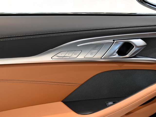 ＢＭＷ ８シリーズ ８４０Ｉ Ｍスポーツ R2年 () 99