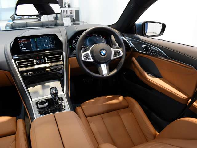 ＢＭＷ ８シリーズ ８４０Ｉ Ｍスポーツ R2年 () 99