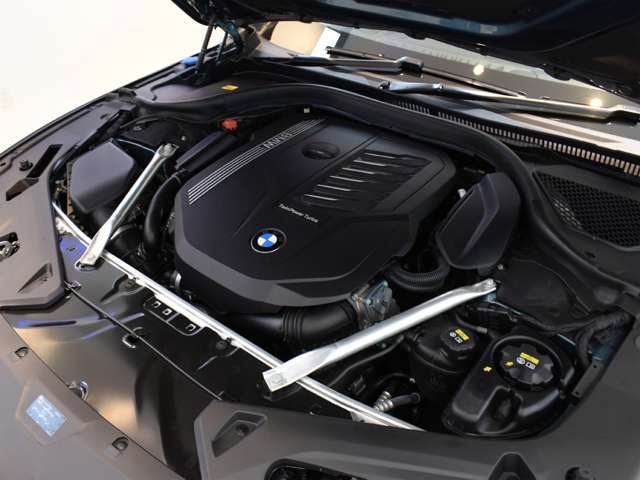 ＢＭＷ ８シリーズ ８４０Ｉ Ｍスポーツ R2年 () 99