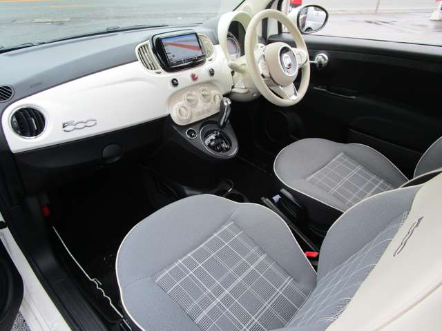 フィアット ５００（チンクエチェント） １．２ ポップ R2年 (中国) 99