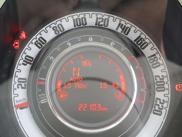 フィアット ５００（チンクエチェント） １．２ ポップ R2年 (中国) 99