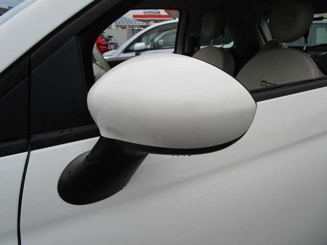 フィアット ５００（チンクエチェント） １．２ ポップ R2年 (中国) 99