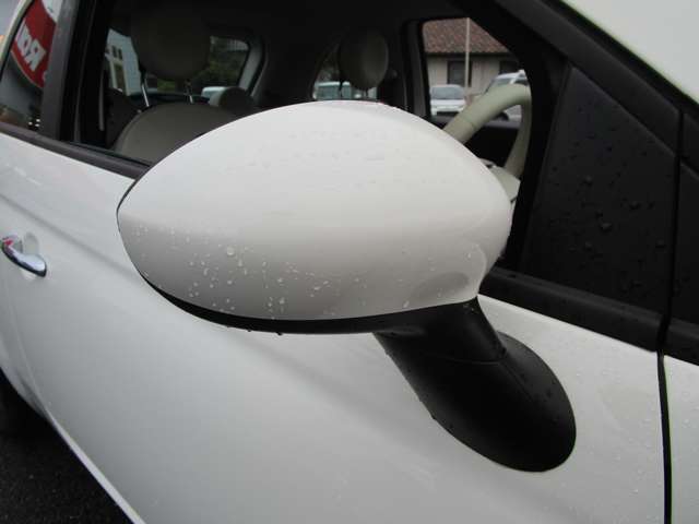 フィアット ５００（チンクエチェント） １．２ ポップ R2年 (中国) 99