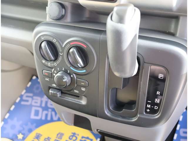 日産 ＮＶ１００クリッパー ６６０ ＤＸ ＧＬ エマージェンシーブレーキ パッケージ ハイルーフ ５ＡＧＳ車 R1年 (関東) 99