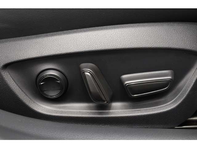 トヨタ プリウス ２．０ Ｚ R6年 (東海) 99