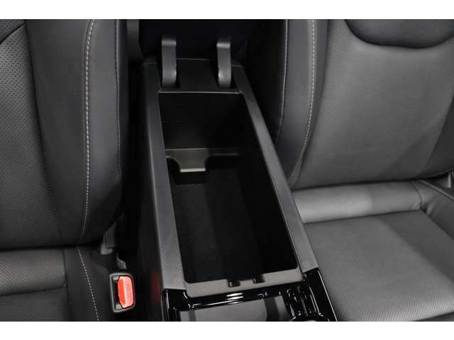 トヨタ プリウス ２．０ Ｚ R6年 (東海) 99