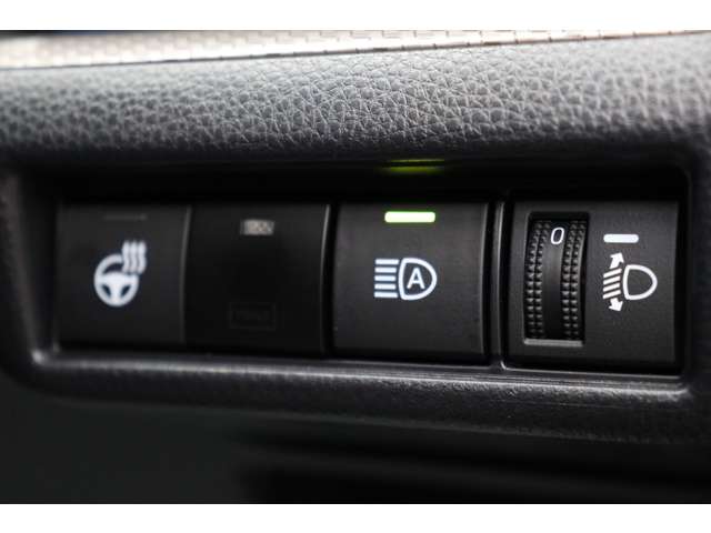 トヨタ プリウス ２．０ Ｚ R6年 (東海) 99