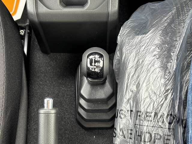 スズキ ジムニー ６６０ ＸＣ ４ＷＤ R6年 (近畿) 99