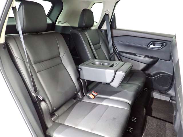 日産 エクストレイル １．５ Ｘ Ｅ－４ＯＲＣＥ ４ＷＤ R5年 (関東) 99