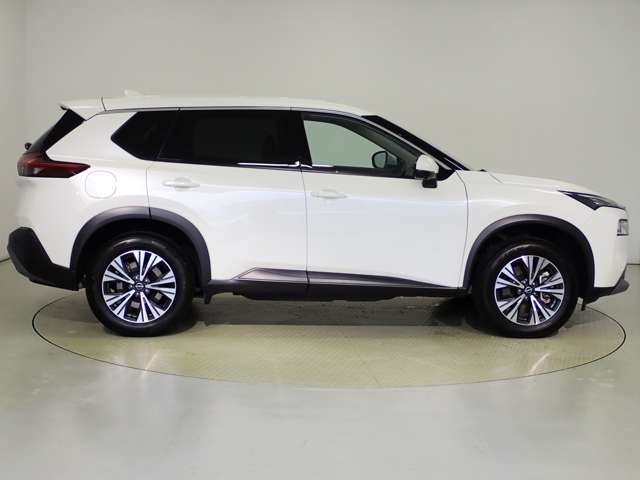 日産 エクストレイル １．５ Ｘ Ｅ－４ＯＲＣＥ ４ＷＤ R5年 (関東) 99