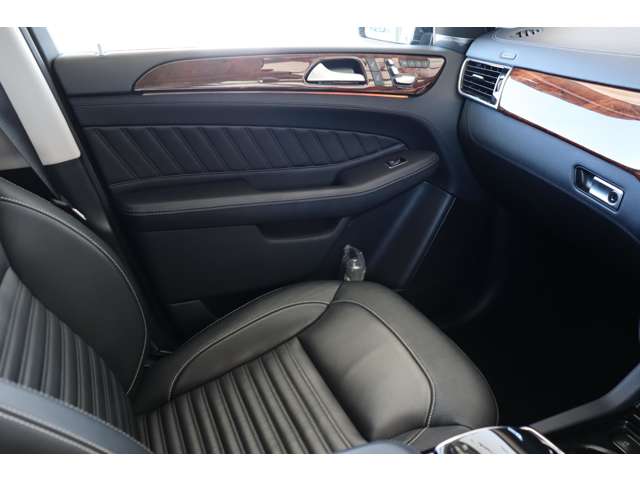 メルセデスベンツ ＧＬＳクラス ３５０ Ｄ ４マチック スポーツ ４ＷＤ H29年 (近畿) 99