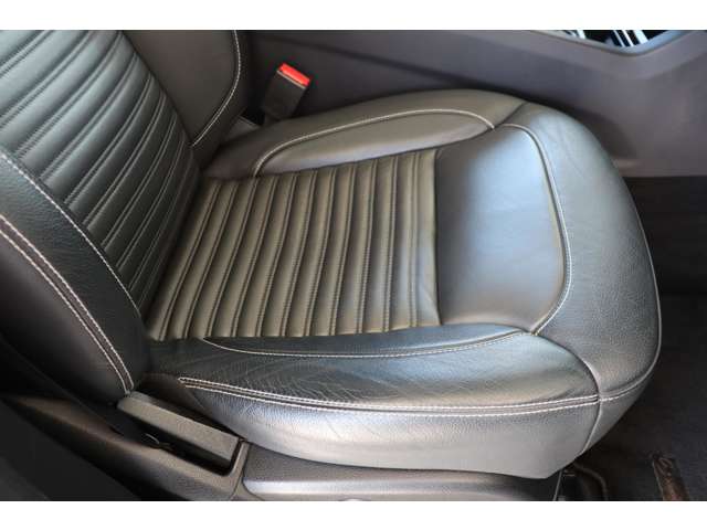 メルセデスベンツ ＧＬＳクラス ３５０ Ｄ ４マチック スポーツ ４ＷＤ H29年 (近畿) 99