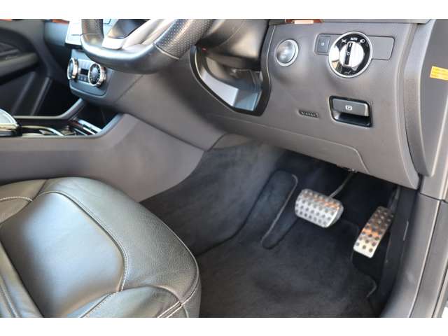 メルセデスベンツ ＧＬＳクラス ３５０ Ｄ ４マチック スポーツ ４ＷＤ H29年 (近畿) 99