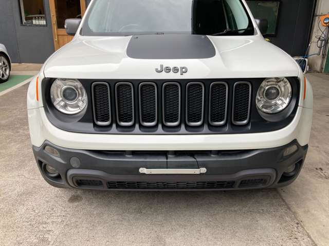 ジープ レネゲード トレイルホーク ４ＷＤ H28年 (東海) 99