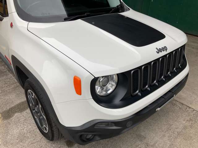 ジープ レネゲード トレイルホーク ４ＷＤ H28年 (東海) 99