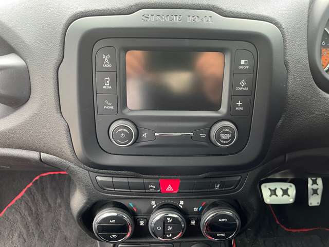 ジープ レネゲード トレイルホーク ４ＷＤ H28年 (東海) 99