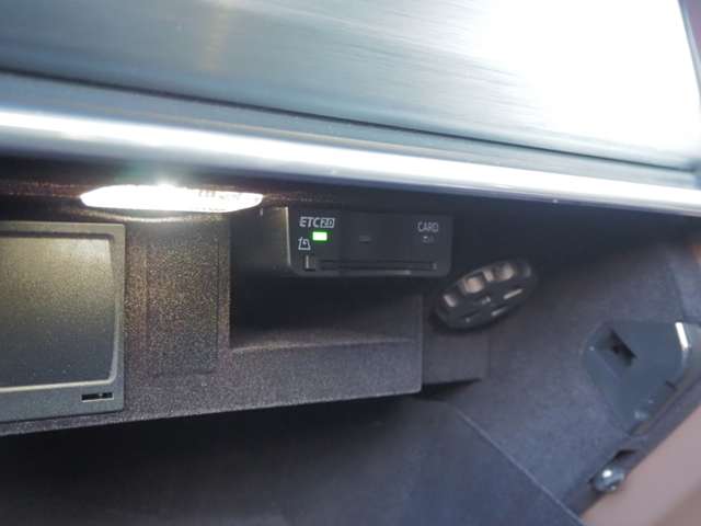 ポルシェ パナメーラ プラチナ エディション ＰＤＫ R5年 (近畿) 99