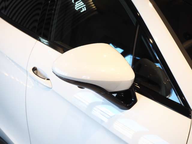 ポルシェ パナメーラ プラチナ エディション ＰＤＫ R5年 (近畿) 99