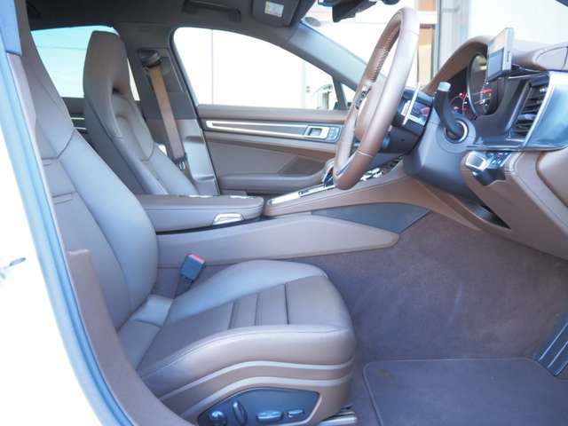 ポルシェ パナメーラ プラチナ エディション ＰＤＫ R5年 (近畿) 99