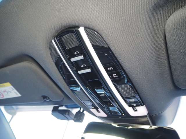 ポルシェ パナメーラ プラチナ エディション ＰＤＫ R5年 (近畿) 99