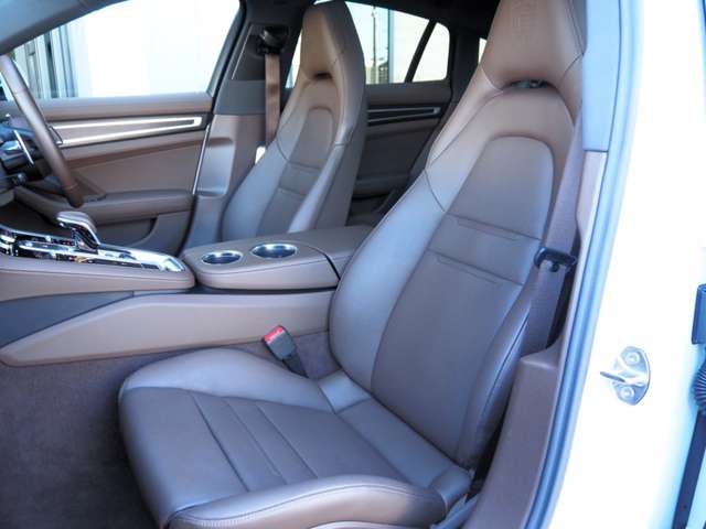 ポルシェ パナメーラ プラチナ エディション ＰＤＫ R5年 (近畿) 99