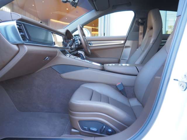 ポルシェ パナメーラ プラチナ エディション ＰＤＫ R5年 (近畿) 99