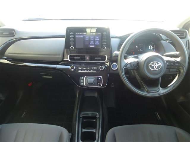 トヨタ アクア １．５ Ｘ R4年 (東北) 99