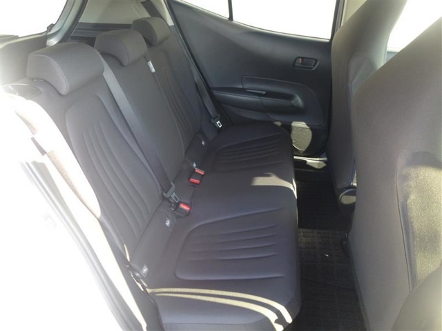 トヨタ アクア １．５ Ｘ R4年 (東北) 99