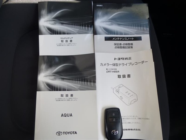 トヨタ アクア １．５ Ｘ R4年 (東北) 99