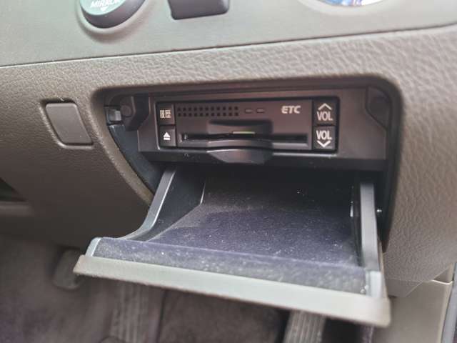 トヨタ クラウンアスリート ３．５ H22年 (中国) 99