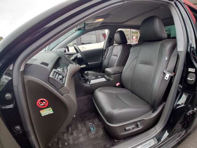 トヨタ クラウンアスリート ３．５ H22年 (中国) 99