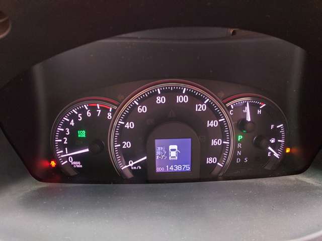 トヨタ クラウンアスリート ３．５ H22年 (中国) 99