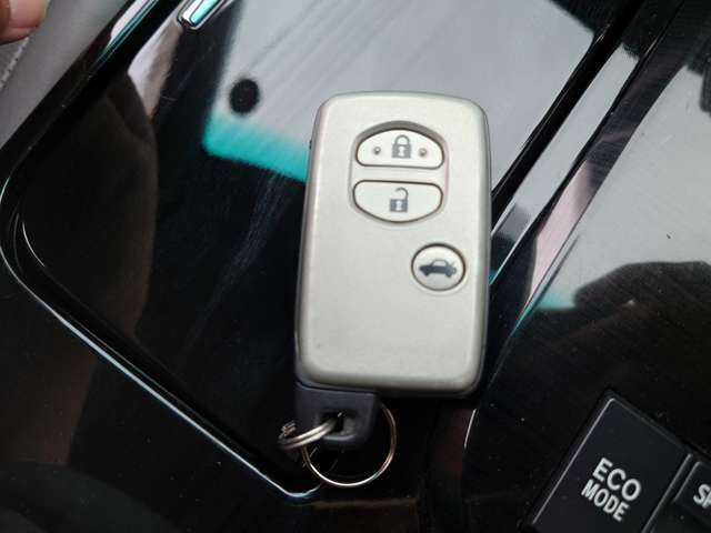 トヨタ クラウンアスリート ３．５ H22年 (中国) 99