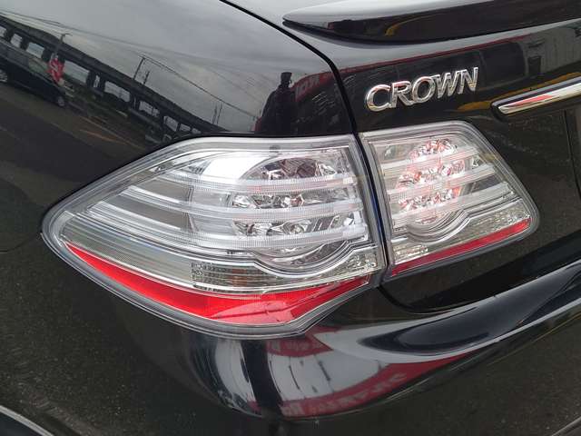 トヨタ クラウンアスリート ３．５ H22年 (中国) 99