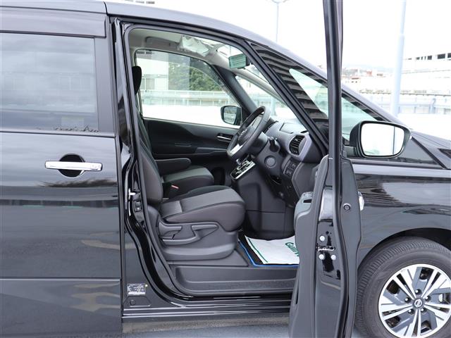 日産 セレナ １．２ Ｅ－ＰＯＷＥＲ ハイウェイスター Ｖ R4年 (関東) 99