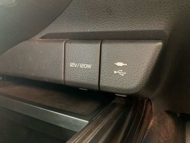 トヨタ カムリ ２．５ Ｇ レザーパッケージ R1年 (東北) 99