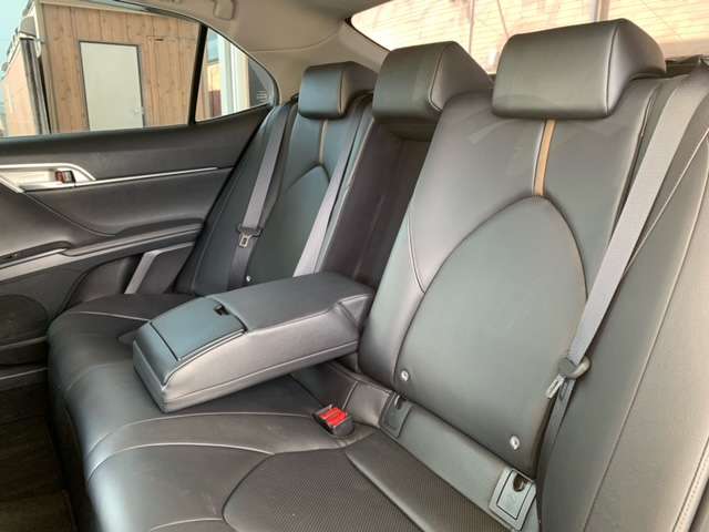 トヨタ カムリ ２．５ Ｇ レザーパッケージ R1年 (東北) 99