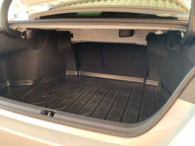 トヨタ カムリ ２．５ Ｇ レザーパッケージ R1年 (東北) 99