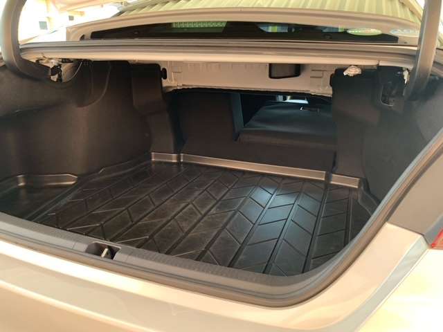 トヨタ カムリ ２．５ Ｇ レザーパッケージ R1年 (東北) 99