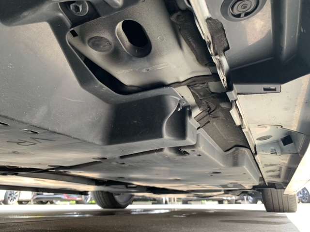 トヨタ カムリ ２．５ Ｇ レザーパッケージ R1年 (東北) 99