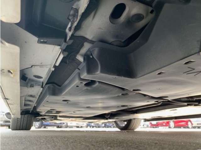 トヨタ カムリ ２．５ Ｇ レザーパッケージ R1年 (東北) 99