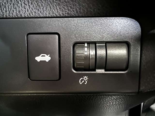 スバル ＢＲＺ ２．０ Ｓ H25年 (関東) 99