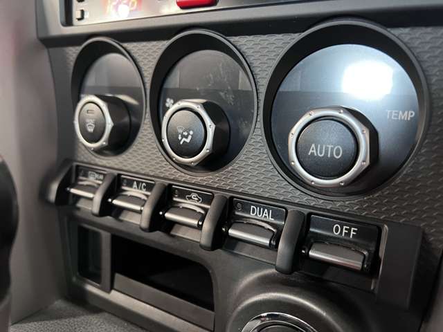 スバル ＢＲＺ ２．０ Ｓ H25年 (関東) 99