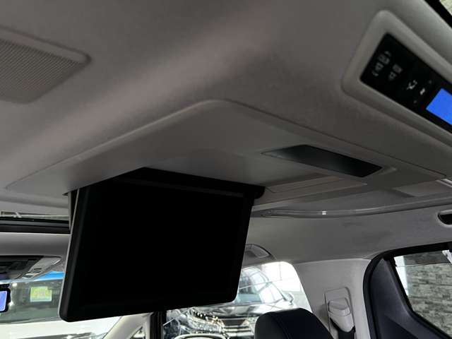 トヨタ ヴェルファイア　ハイブリッド ハイブリッド ２．５ ＺＲ Ｇエディション Ｅ－ＦＯＵＲ ４ＷＤ H29年 (関東) 99